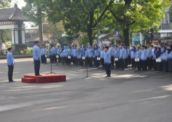 Album Apel Kesdaran Nasional